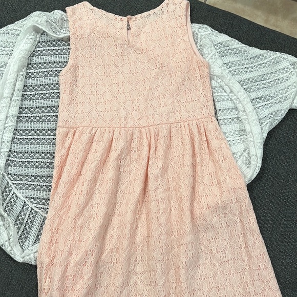 Lace party dress with shrug - Picture 2 of 3